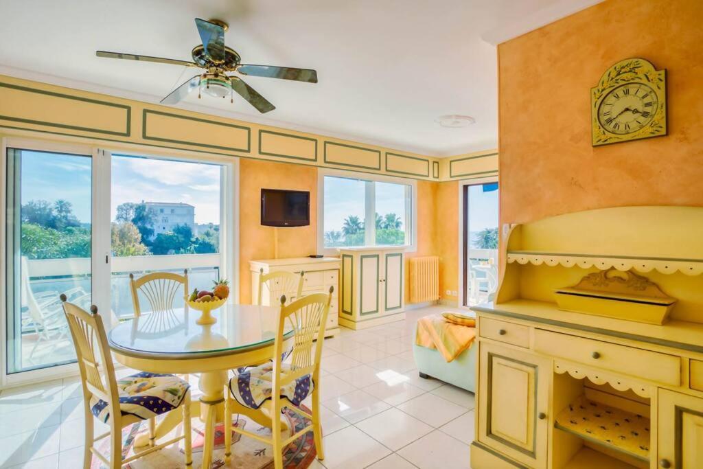 A6- 2 Bdr Incredible Sea View - Ac, Garage & Terrace Apartment Антиб Екстериор снимка